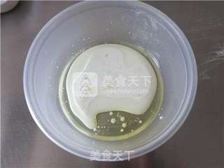 多彩棒棒糖蛋糕的做法步骤:2
