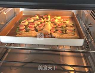 孔雀开屏面包的做法步骤:16