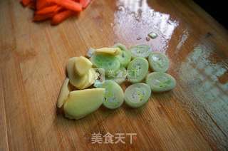 三汁焖鸡翅的做法步骤:8