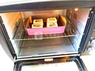烤箱制作鲜香豆腐盒的做法步骤:10