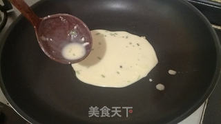 鸡蛋香葱莜面饼的做法步骤:6
