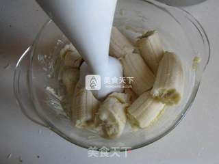 香蕉磅蛋糕的做法步骤：1