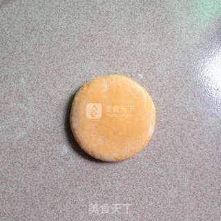 南瓜花朵馒头的做法步骤:4