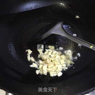 蒜香毛豆的做法步骤:3