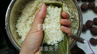 豆沙粽子（豆沙做法）的做法步骤：9