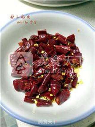 辣子鸡块的做法步骤:3