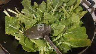 蒜蓉炒菜芯的做法步骤:5
