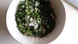 香酥葱油饼的做法步骤:2
