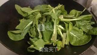 蒜蓉炒菜芯的做法步骤:4