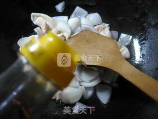 洋葱炒猪大肠的做法步骤：6