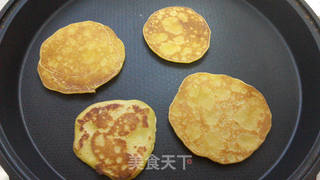 无油香蕉松饼的做法步骤：5