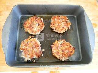 莲藕肉饼的做法步骤:11