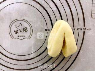 心形椰蓉面包的做法步骤:11