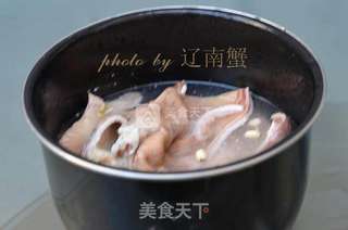 猪肚莲子汤的做法步骤:5