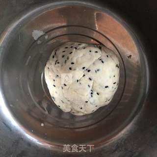 家乡的小食-干角酥的做法步骤:6