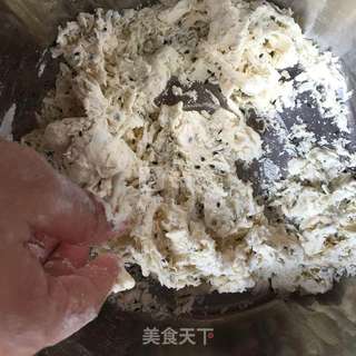 家乡的小食-干角酥的做法步骤:5