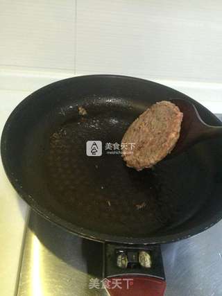 黑胡椒牛肉饼的做法步骤:9
