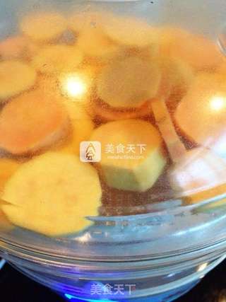 炸红薯球的做法步骤:4