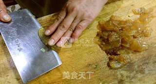 老醋黄瓜拌蜇头的做法步骤：2