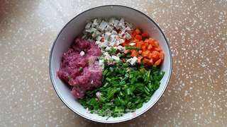 猪肉豆腐包子的做法步骤:5