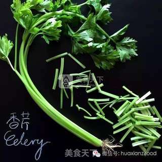 花仙子厨房 || 干煸牛肉丝的做法步骤:3