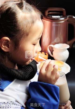 核桃燕麦豆浆的做法步骤:9