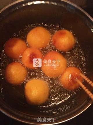 炸红薯球的做法步骤:12