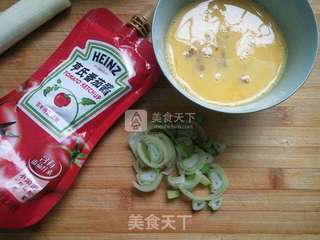 鸡蛋炒意面的做法步骤:2