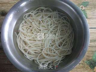 鸡蛋炒意面的做法步骤:3