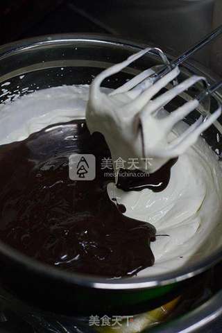 巧克力奶油蛋糕的做法步骤:13
