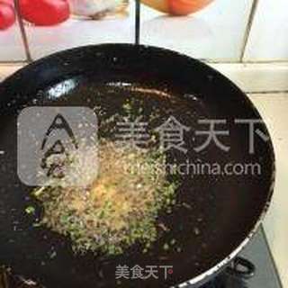 秃黄油捞饭的做法步骤:5