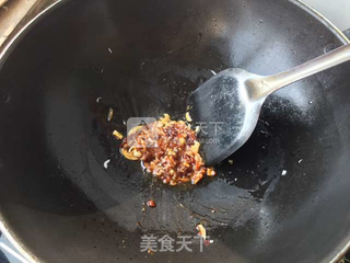 鱼香肉丝的做法步骤:7