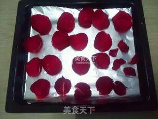 玫瑰巧克力纸杯蛋糕的做法步骤：12