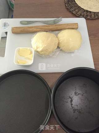 虾仁火腿披萨的做法步骤：6