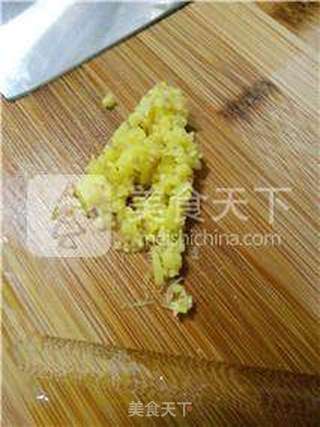 浇汁香菇青菜的做法步骤:2