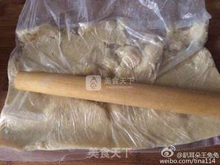蓝莓绿豆糕by:普蓝高科蓝莓美食特约撰稿人的做法步骤:4