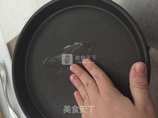 虾仁火腿披萨的做法步骤：7