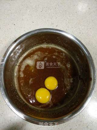 松子巧克力蛋糕的做法步骤:4