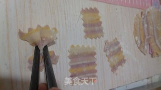 自制浪漫的彩色蝴蝶面的做法步骤:7