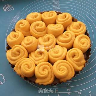 金钱花排包的做法步骤：13