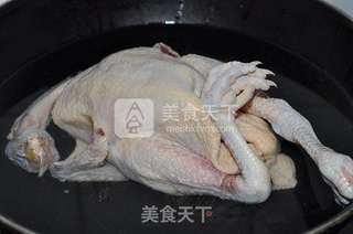 红菇鸡汤的做法步骤：1