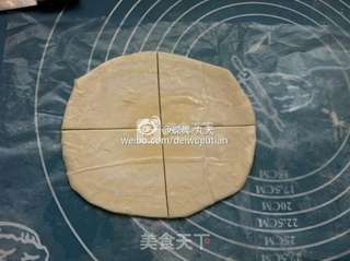 酥皮蓝莓果酱包by:普蓝高科蓝莓美食特约撰稿人的做法步骤:6