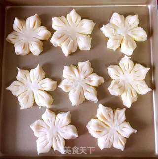 紫荆花酥的做法步骤：21
