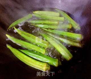 #秋葵蘸麻酱的做法图解4