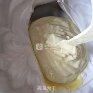 戚风蛋糕杯的做法步骤:10