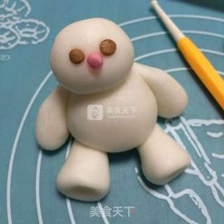 雪娃娃翻糖蛋糕的做法步骤:12