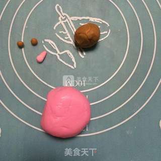 雪娃娃翻糖蛋糕的做法步骤:11
