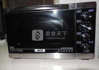 孜然烤秋刀鱼的做法步骤:5