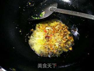 蟹粉蒸肉蛋饼的做法步骤:3