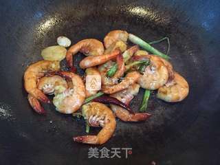 粉丝焖虾的做法步骤:4